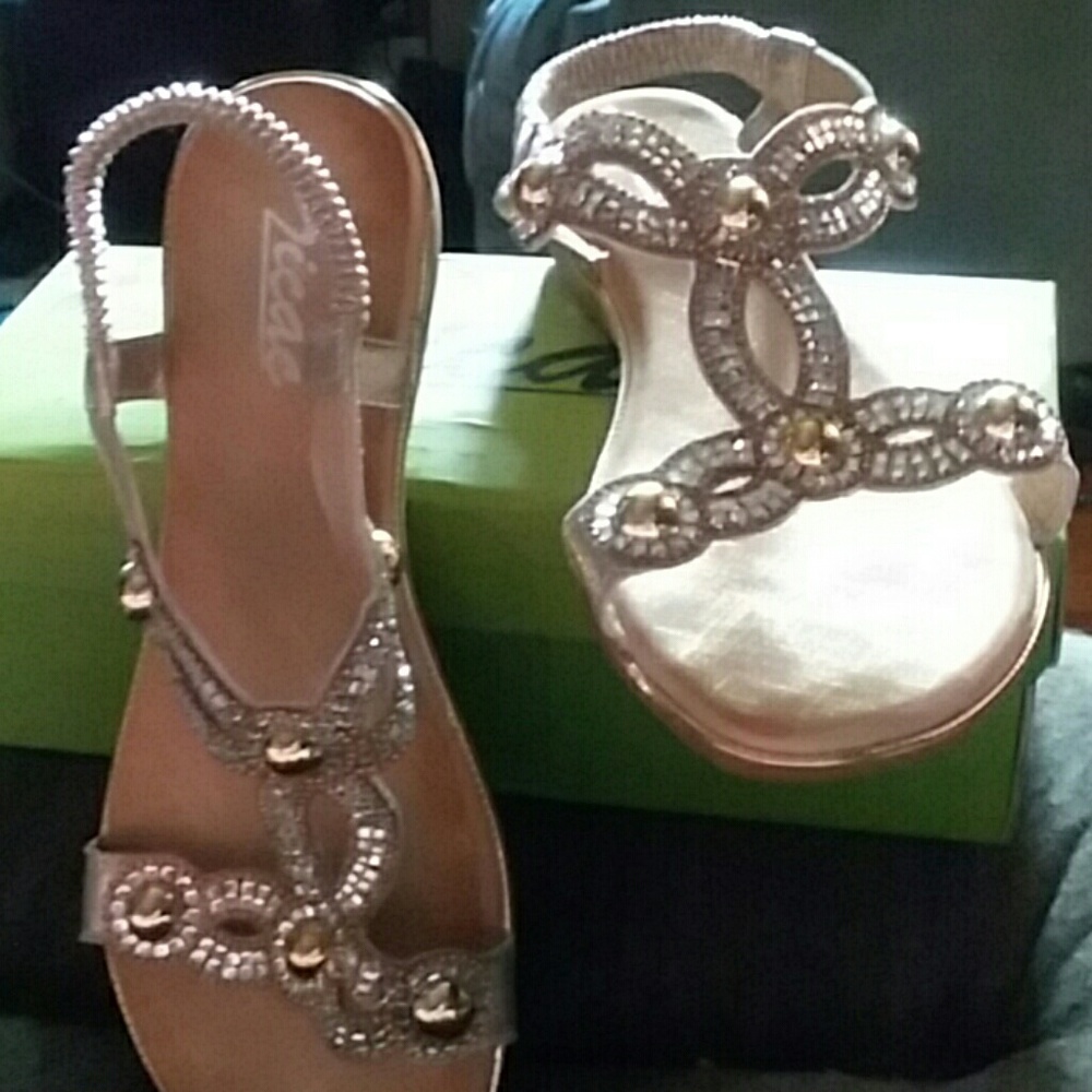 Beautiful ornate gold sandals NWOT!
